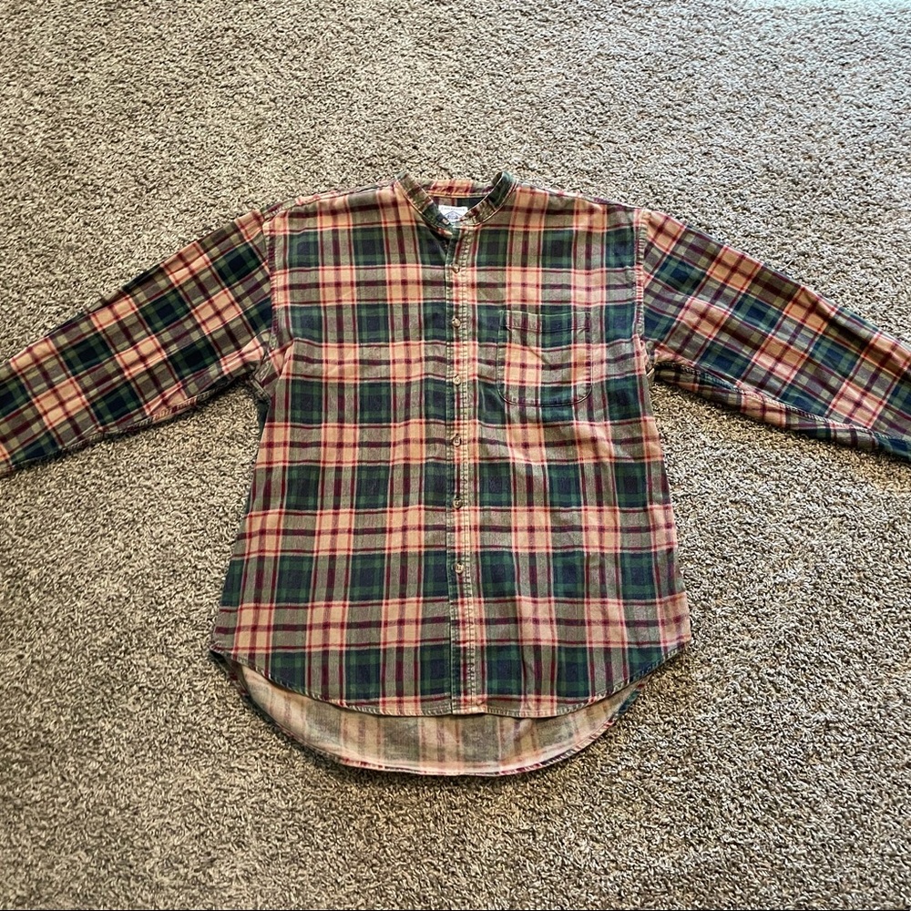 Vintage Cambridge Classics Button Up